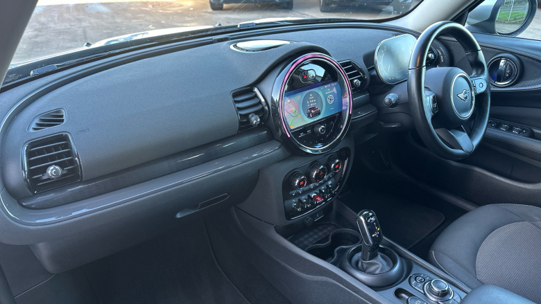 MINI Clubman 1.5 Cooper Classic Premium Plus 6dr Auto Petrol Estate